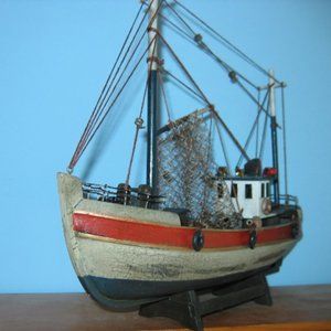 Wooden Ship Model of a FISHING BOAT TRAWLER  11" by 10" Loaded with Details-